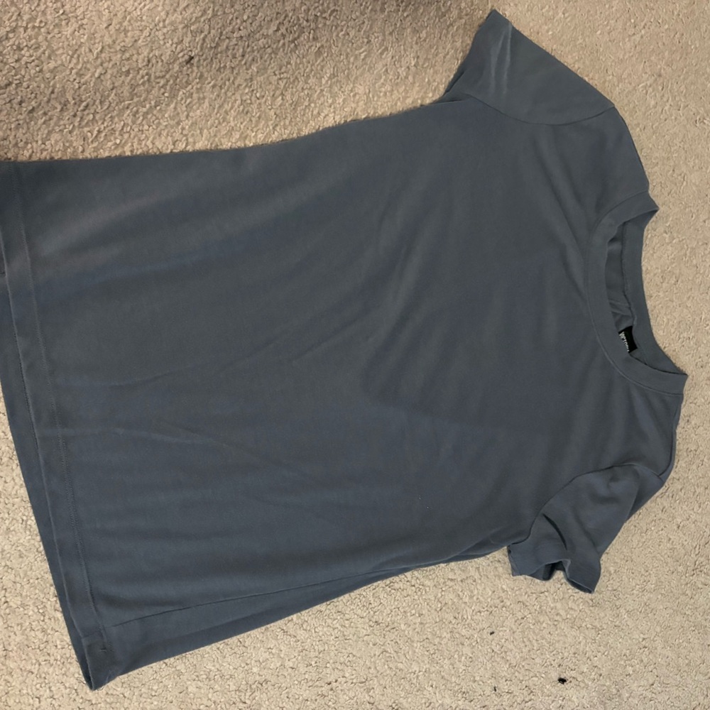 Victoria sport open back T